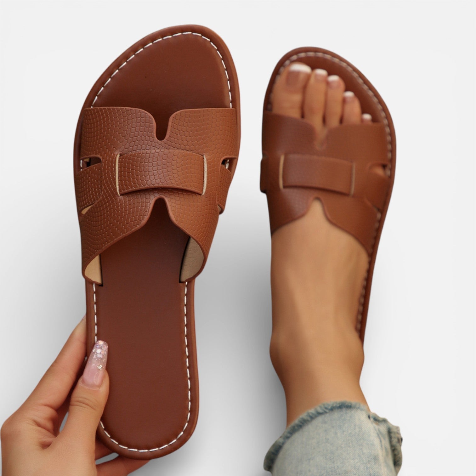 Leather Slide Sandals for Women | Cushioned Comfort | Open Toe Flat Design