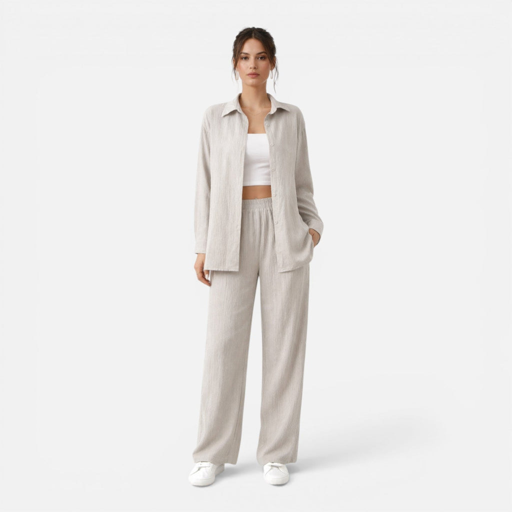 Lightweight Women's Two-Piece Summer Travel Outfit | Comfortable Casual Set