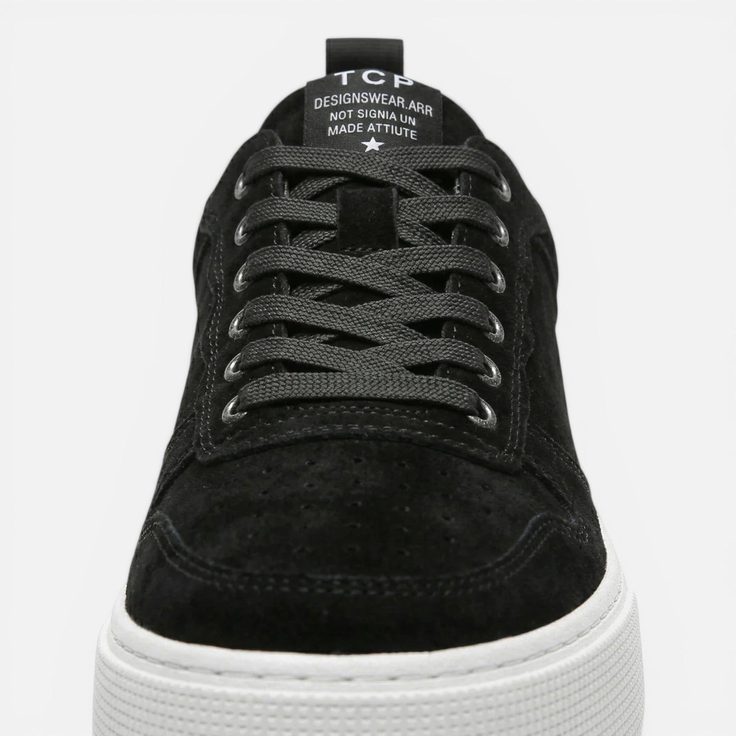 Men's Casual Sneakers - Comfortable Walking Shoes for Everyday Use