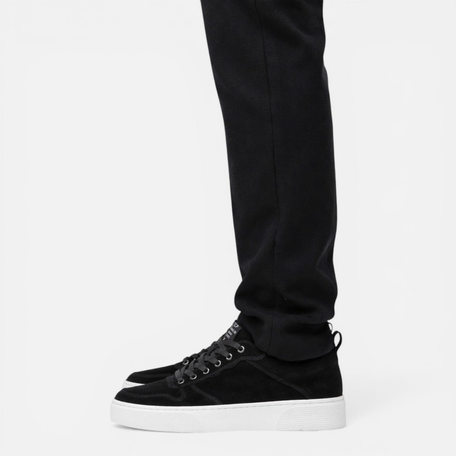 Men's Casual Sneakers - Comfortable Walking Shoes for Everyday Use