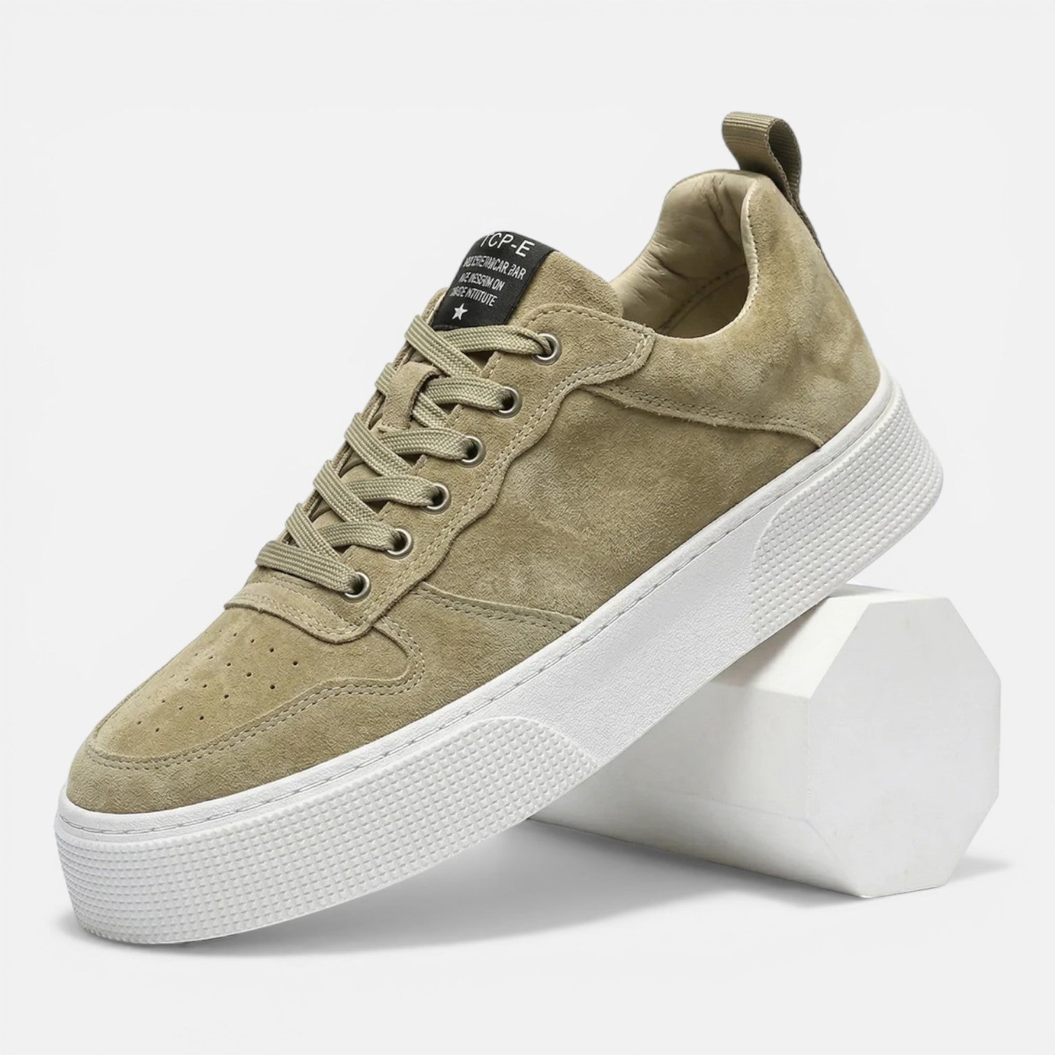 Men's Casual Sneakers - Comfortable Walking Shoes for Everyday Use