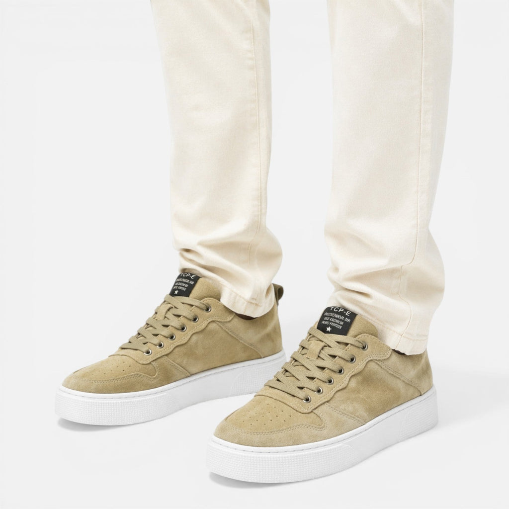 Men's Casual Sneakers - Comfortable Walking Shoes for Everyday Use