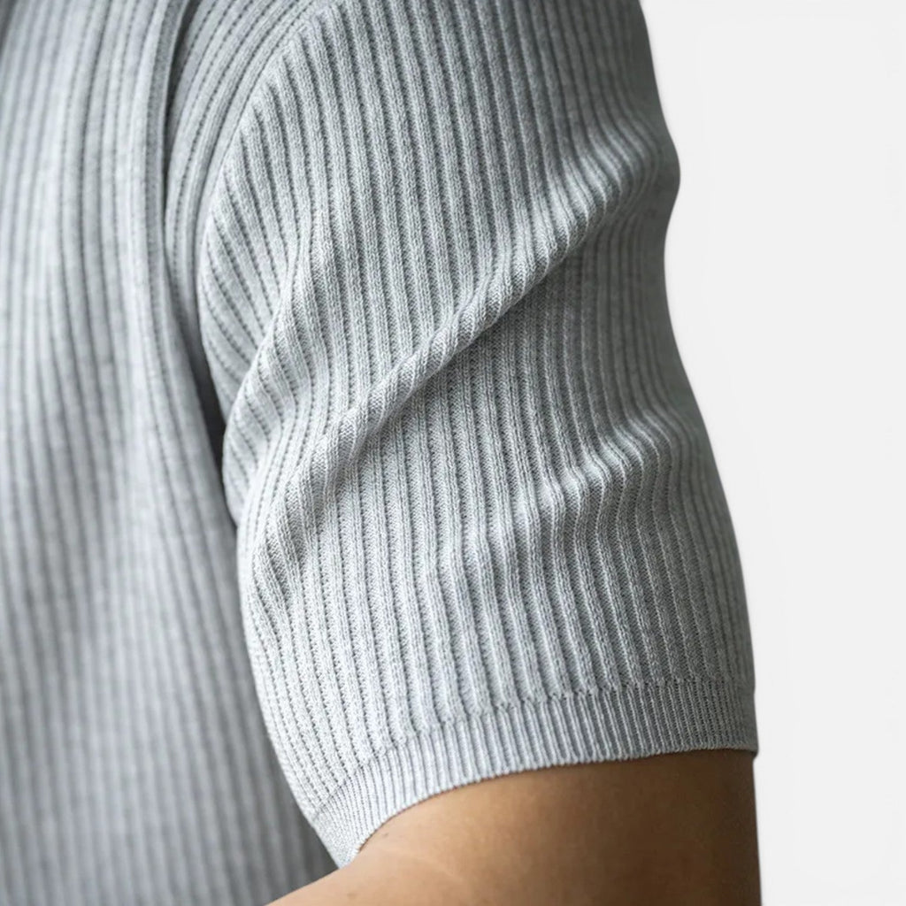 Men's Lightweight Ribbed Knit Slim Fit T-Shirt for Summer Wear