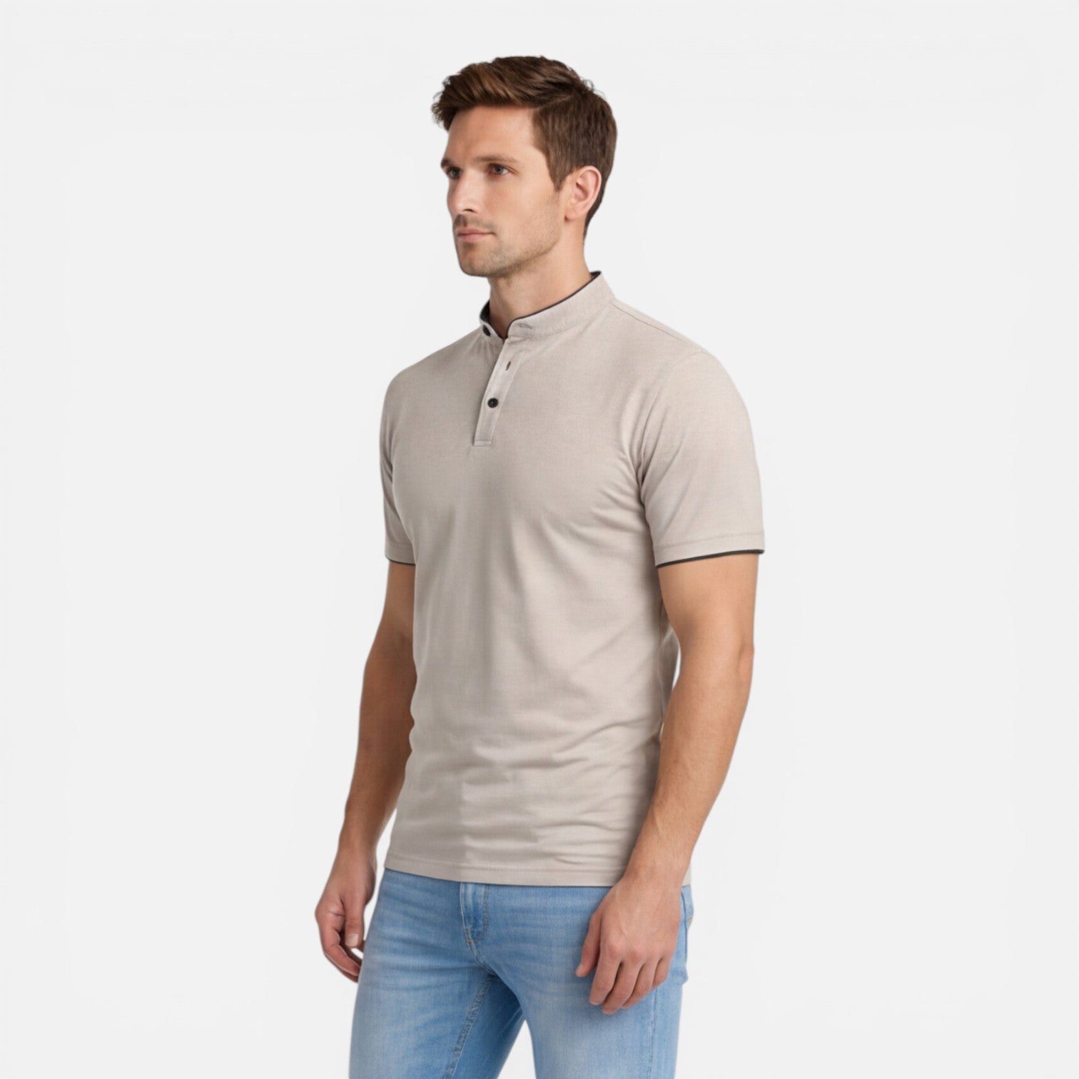 Men's Slim Fit Short Sleeve Henley Shirt in Soft Cotton for Casual Wear